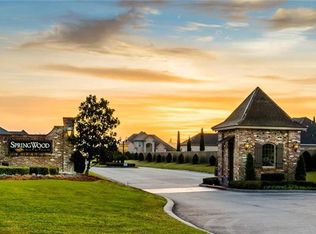 636 Bluebonnet Dr, Belle Chasse, LA 70037