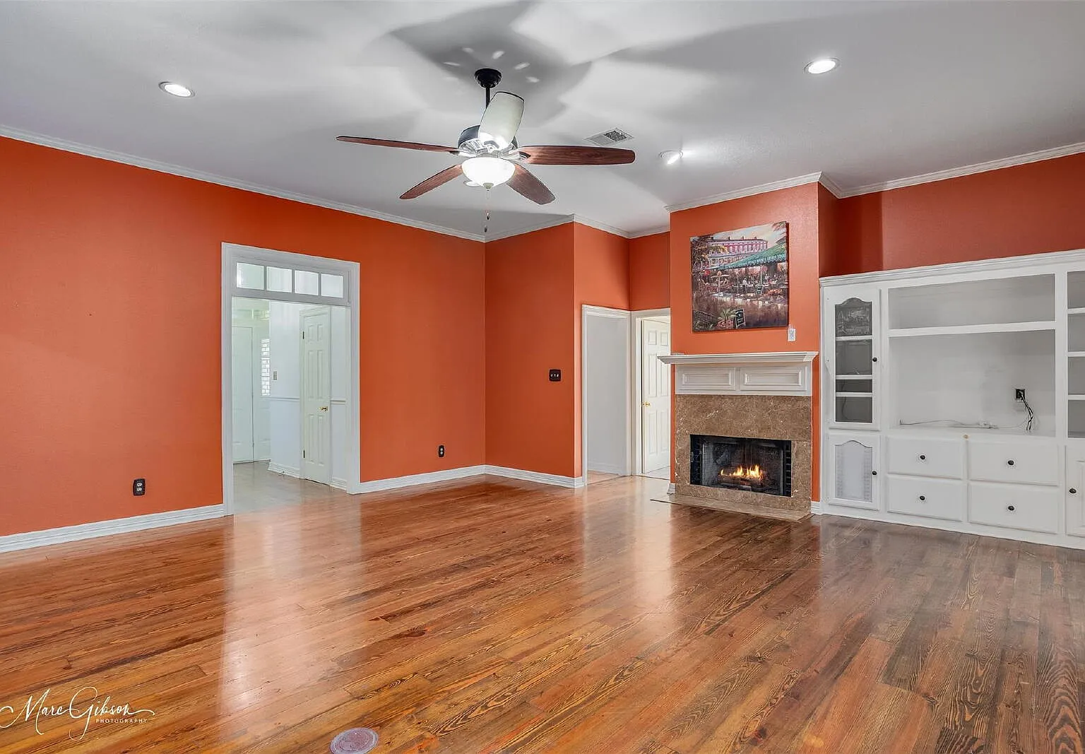 4 bed, 2.5 bath, 2371 sqft, $2,500 — Photo 4