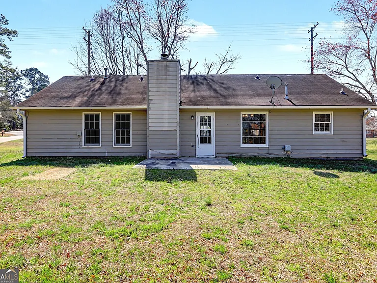 608 S Jeff Davis Dr — Photo 4