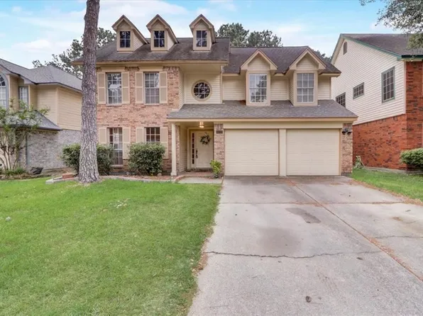 8322 Lake Crystal Dr, Houston, TX 77095
