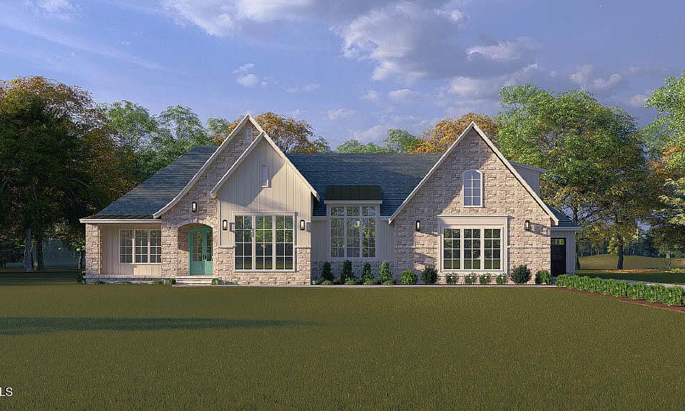 1st image of 365 Hidden Lake Dr