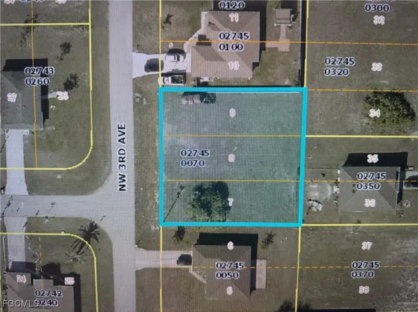 2015 NW 3rd Ave, Cape Coral, FL 33993