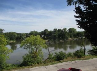 3329 NW Edgewater Trl, Kansas City, MO 64151