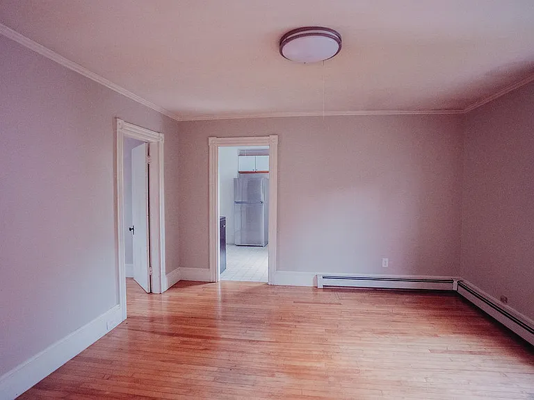 287 Ohio St #2 — Photo 3