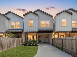 5712 Elysian St, Houston, TX 77009