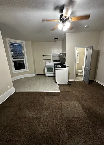 Floor plan J