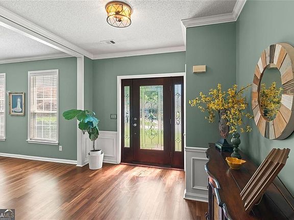 5th image of 1335 Lyndhurst Way