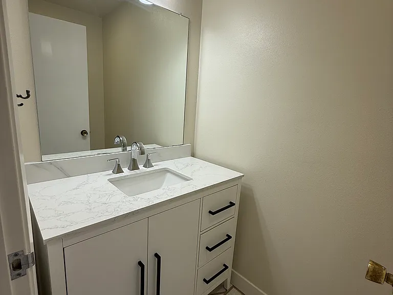 13048 Apollo Way — Photo 7
