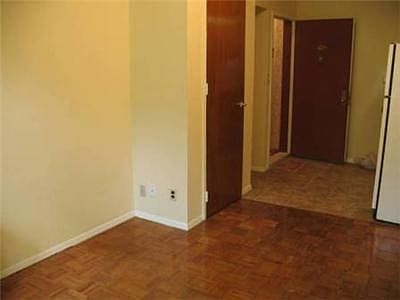 5th image of 15 W 96th St APT 2