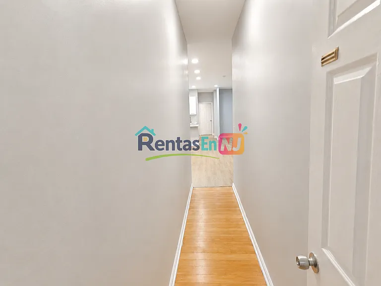 445 Broadway #1B — Photo 7