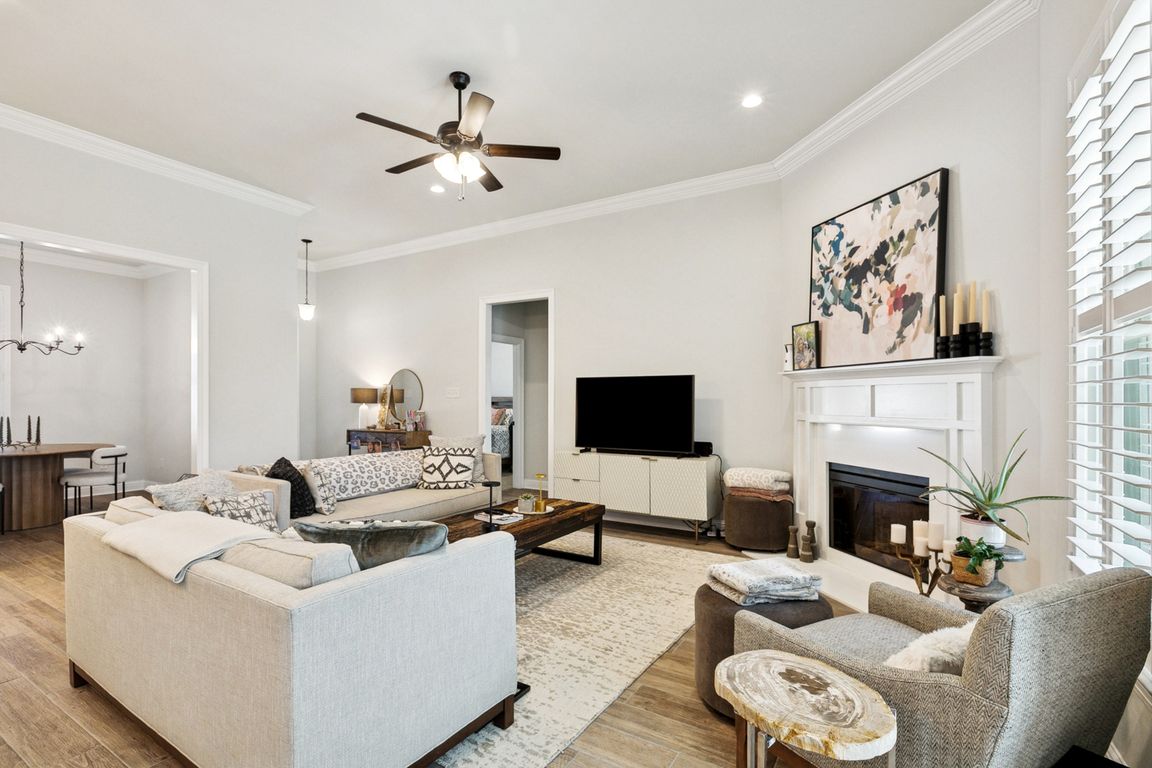 next background image