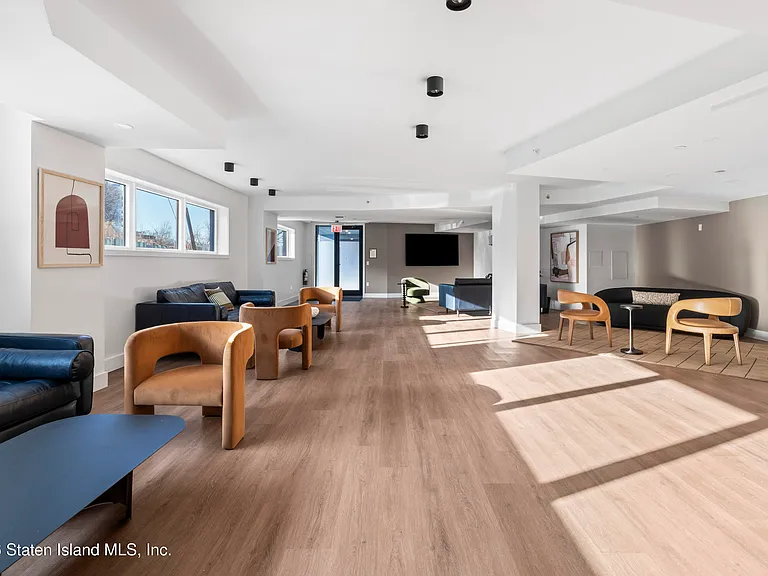 5 Stuyvesant Pl #7C — Photo 11