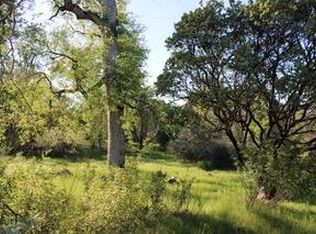 2 Meadow Ln, Mariposa, CA