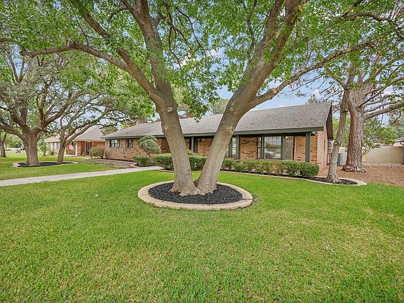 3rd image of 4804 Pepperidge Pl