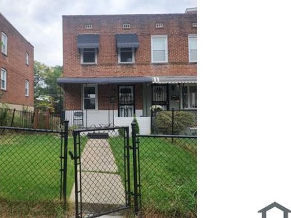 2737 Bookert Dr