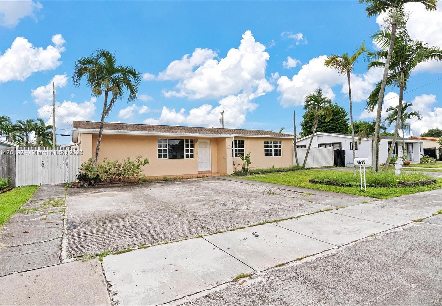 4615 SW 95th Ave, Miami, FL 33165 Zillow