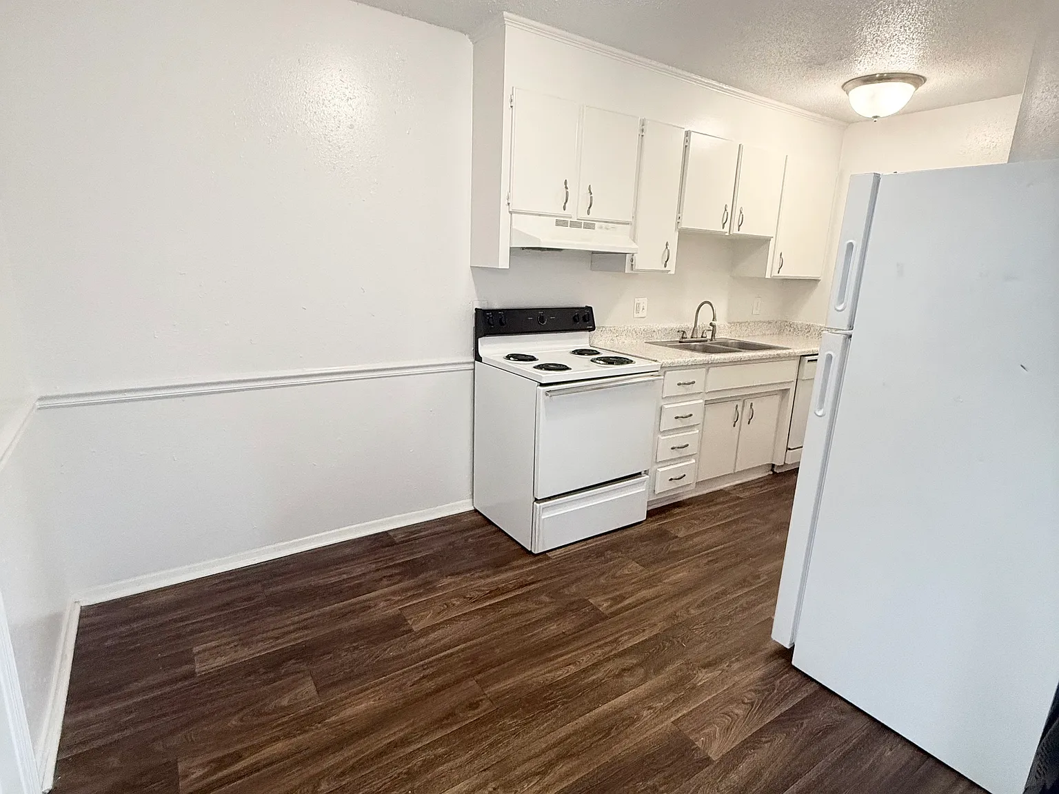 Hunting Ridge Apartments — Photo 2