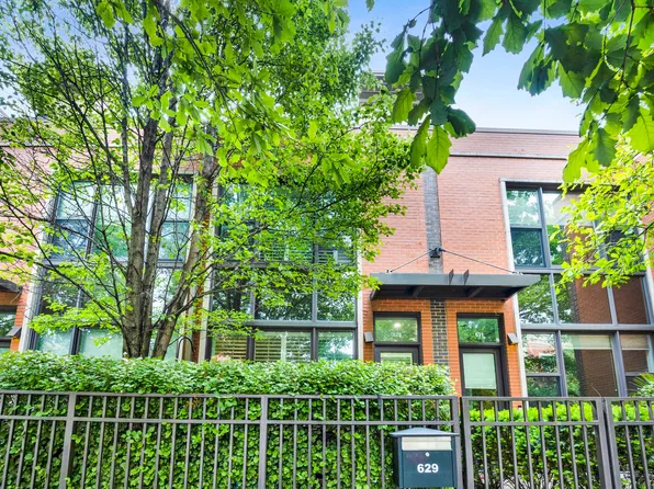 629 W Oak St, Chicago, IL 60610