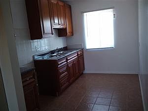2nd image of 1303 W 106th St APT 4