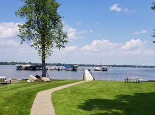 831 8th Ave SE, Forest Lake, MN 55025