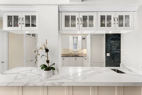 Sold by Compass | media 4