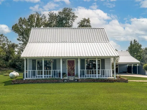 6159 Pin Oak Dr, Lake Charles, LA 70615