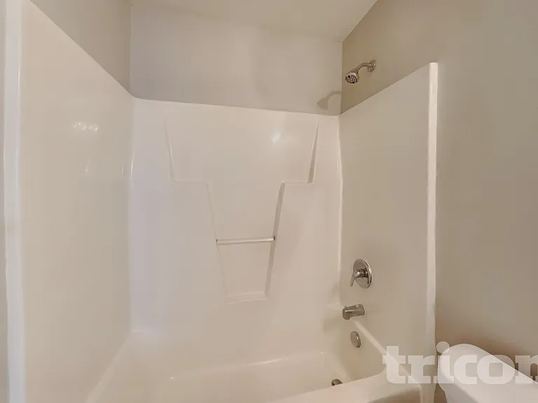 4008 Laurel Glen Dr — Photo 10