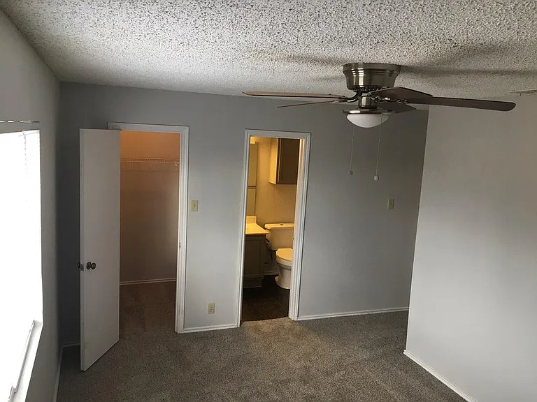 6012 Parkwood Dr #A — Photo 18