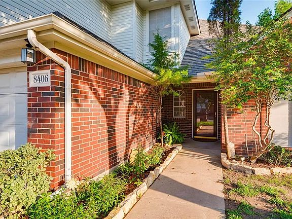 3rd image of 8406 Golf Club Cir