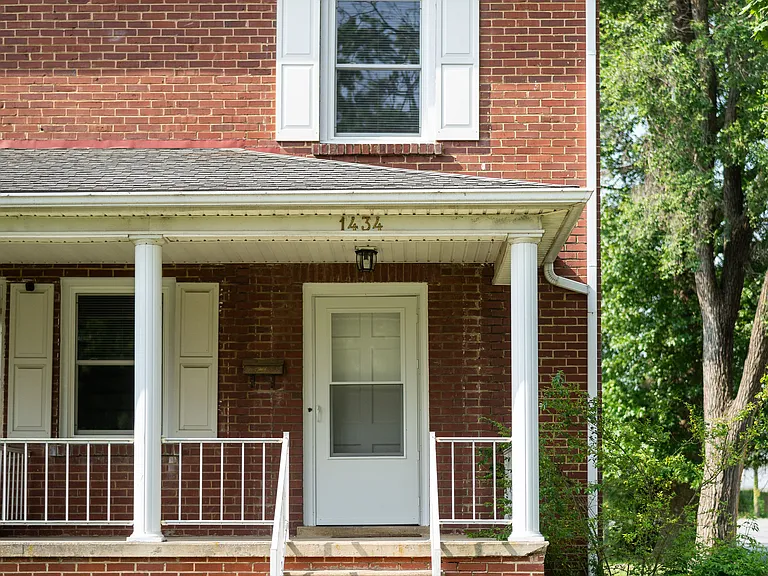 1434 Mulberry St — Photo 31