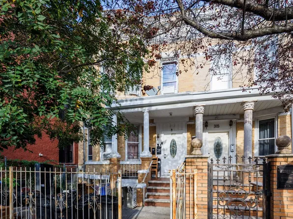 313 Montauk Avenue image 1 of 6