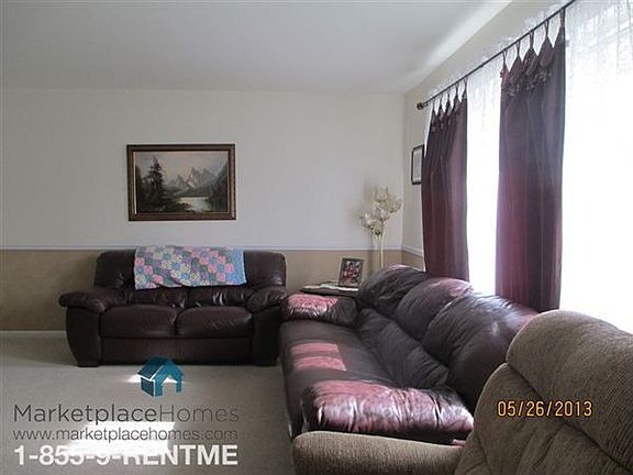 2nd image of 6930 Bunkerhill Ln