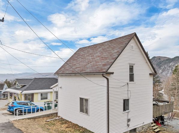 433 Hillside Avenue, Berlin, NH 03570