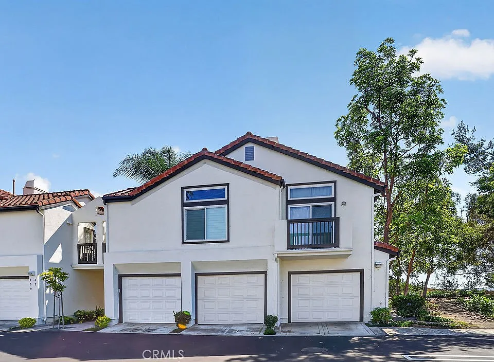 3 Caribbean Ct