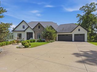 5409 Eagle Valley Dr, Joplin, MO 64804