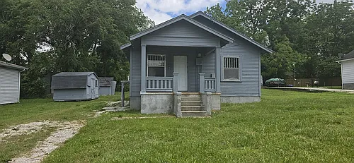2062 N Albertha Ave Photo 1