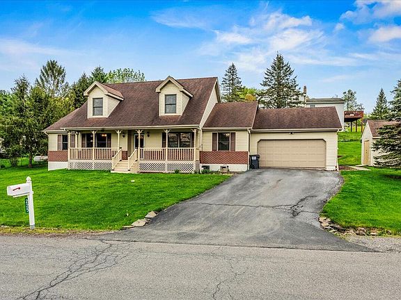 3rd image of 225 Northpark Dr W