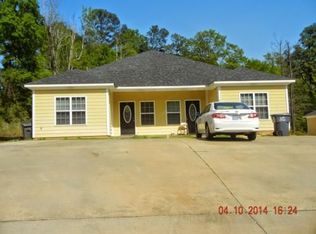 2304 13th Ave #B, Phenix City, AL 36867