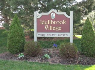 4630 Idyllbrook Village Ct, Erie, PA