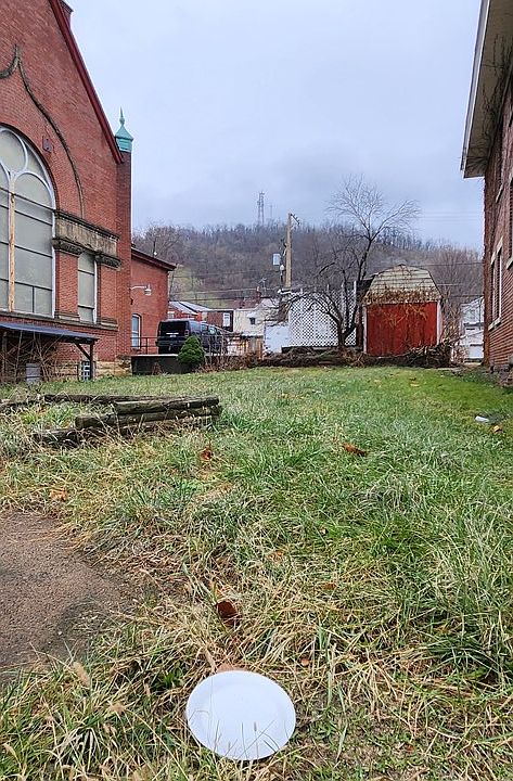 2nd image of 2314 Chapline Street