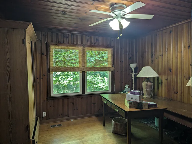 2203 Rosser Ter — Photo 15