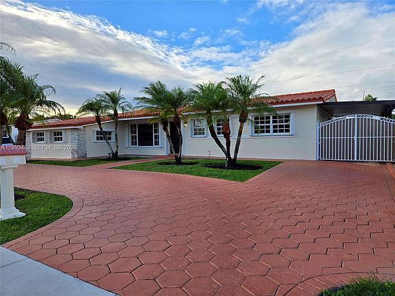 3rd image of 10475 SW 42nd Ter
