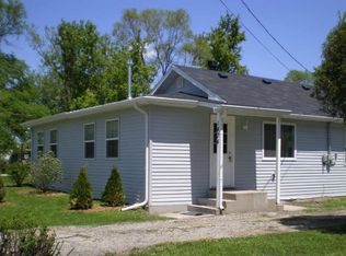 N1474 Jasmine Dr, Genoa City, WI 53128