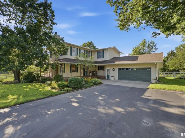 1404 12th Ave, Viola, IL 61486