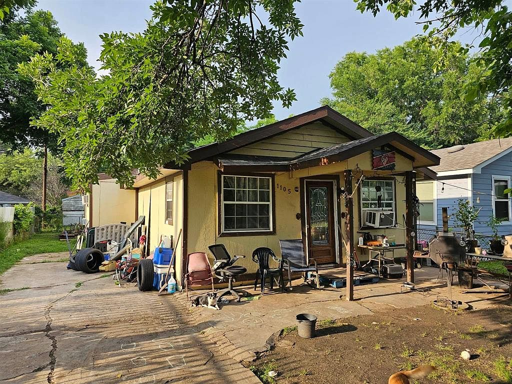 1105 Walnut Ave, Rosenberg, TX 77471 MLS 25700338 Zillow