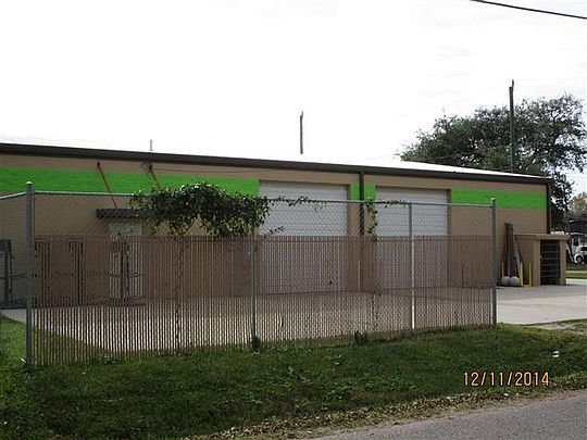 4th image of 500 W Plantation Dr