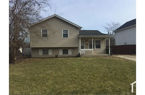 707 Wright Rd photo 1
