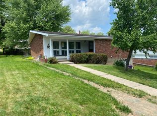 6 Riviera Rd, Pittsburgh, PA 15239