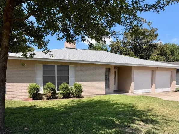7743 Water Park Ln, Houston, TX 77086