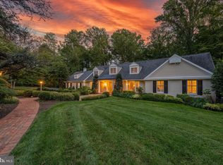 7 Roselawn Ln, Malvern, PA 19355